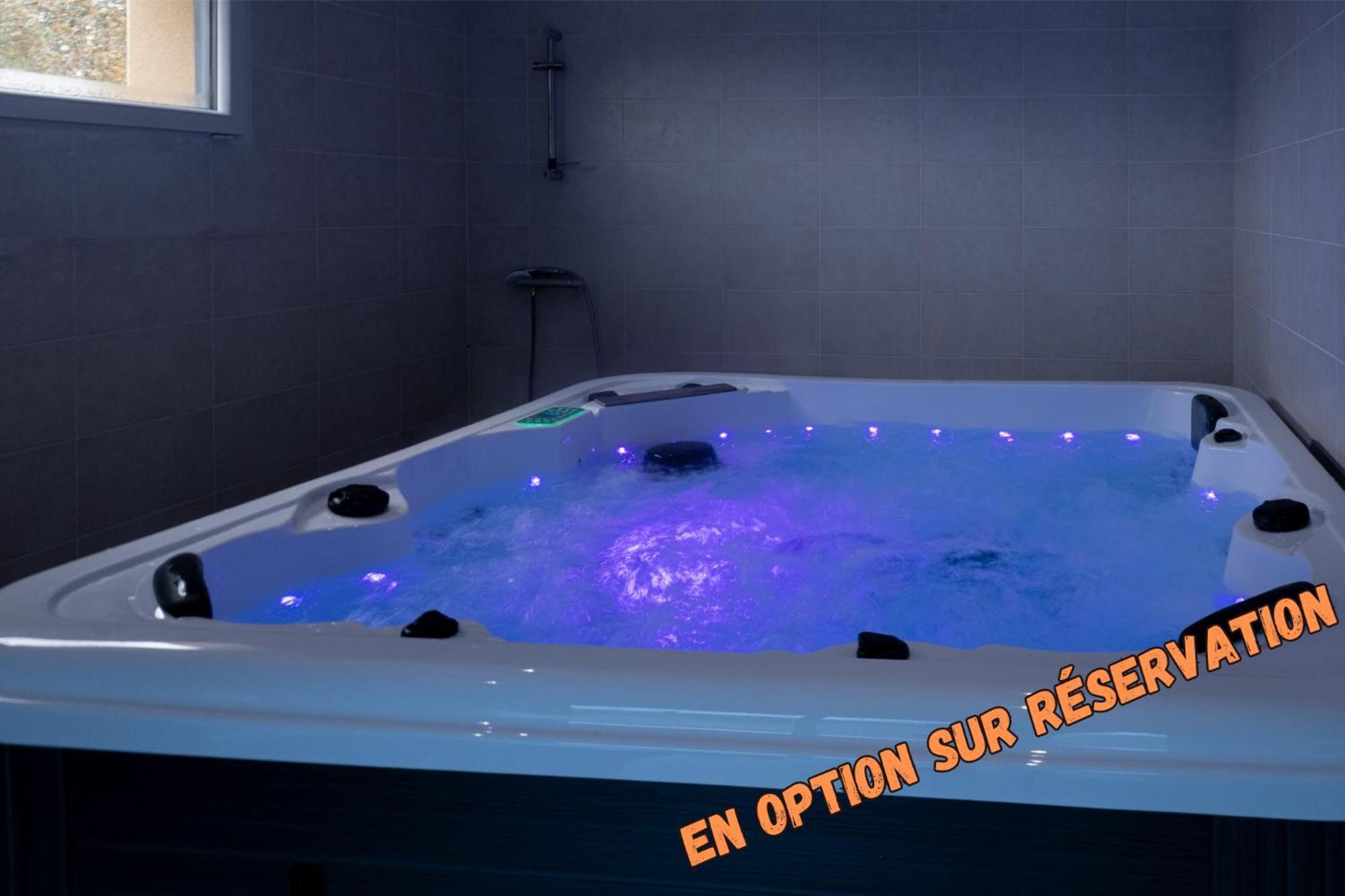 Appart Hotel La Gacilly-Centre Ville-Spa-Parking Экстерьер фото